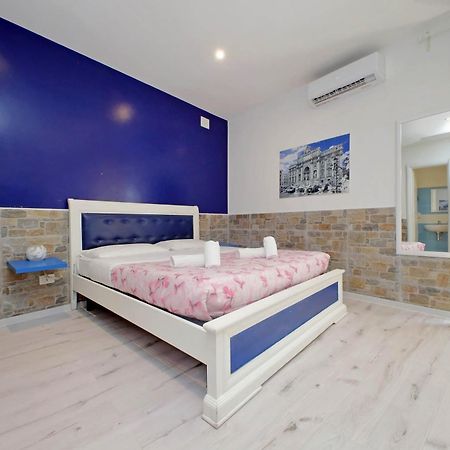Lucky Domus Appio Apartment Рим Екстериор снимка